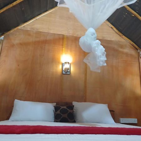 Appartement Pidurangala View Treehouse à Sigirîya Extérieur photo