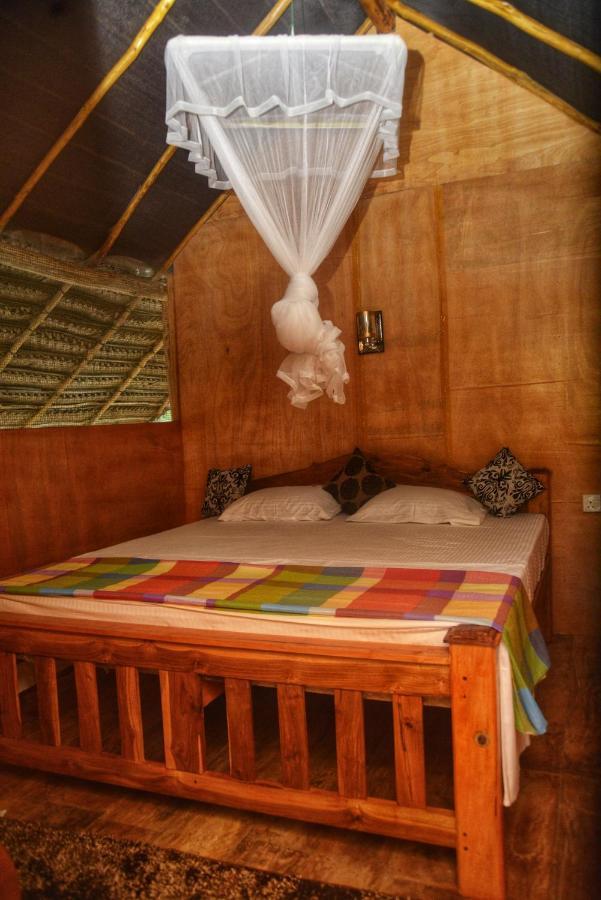 Appartement Pidurangala View Treehouse à Sigirîya Extérieur photo