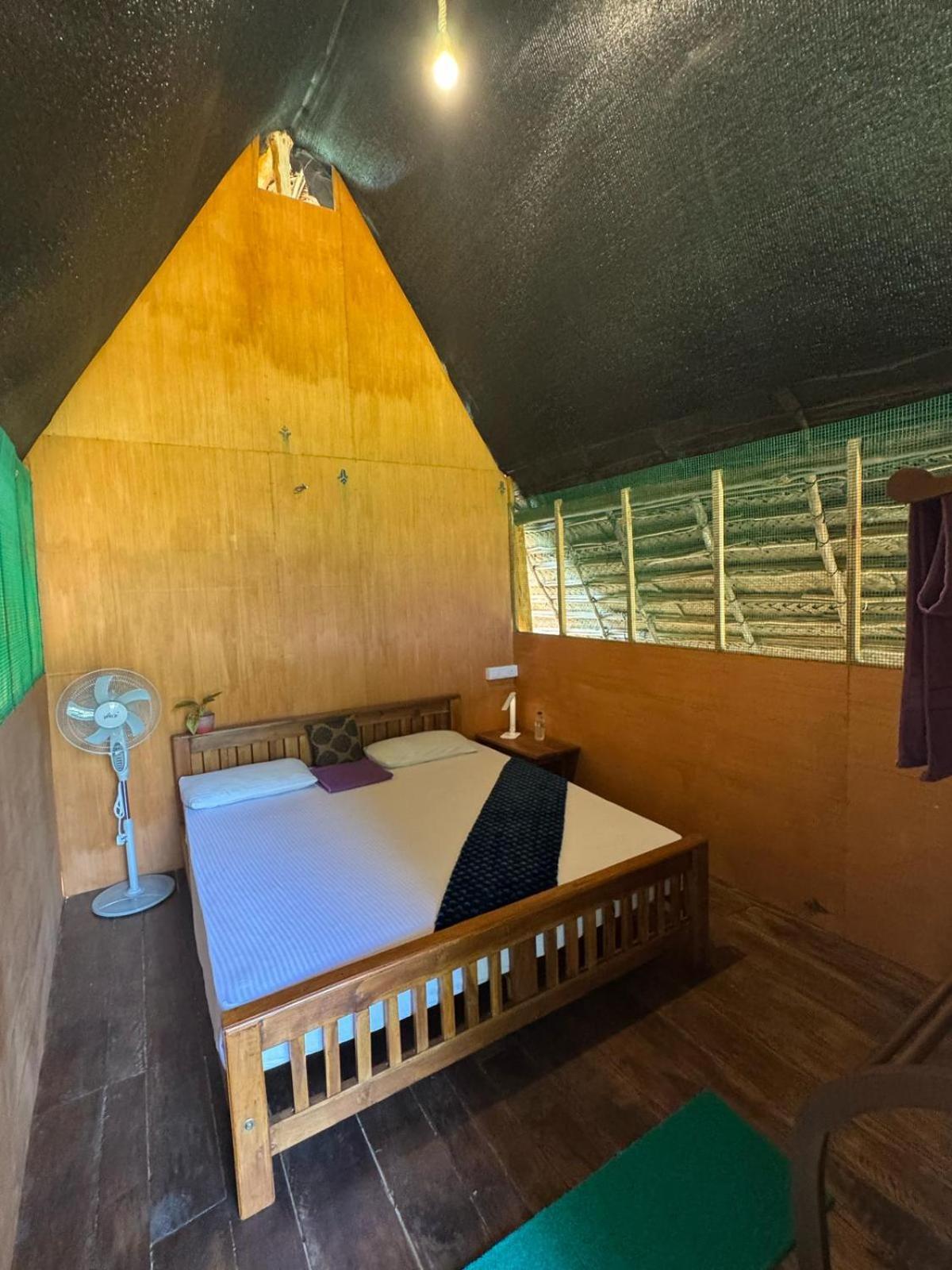 Appartement Pidurangala View Treehouse à Sigirîya Extérieur photo
